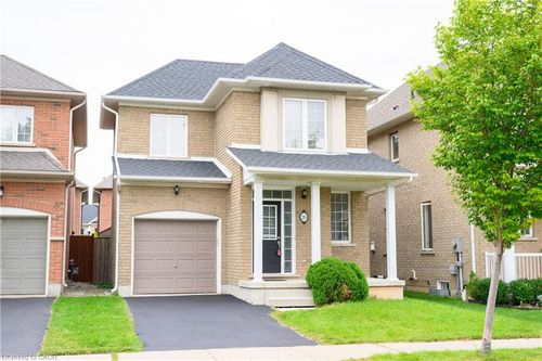 26 Springstead Ave, Stoney Creek, ON, L8E0B2 | Card Image