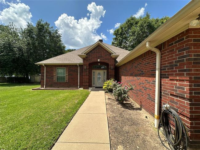 253 County Road 3527, House other with 3 bedrooms, 2 bathrooms and null parking in Bullard TX | Image 4