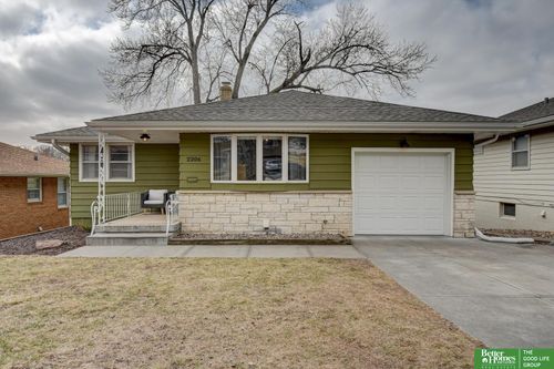 2206 S 46th Avenue, Omaha, NE, 68106 | Card Image