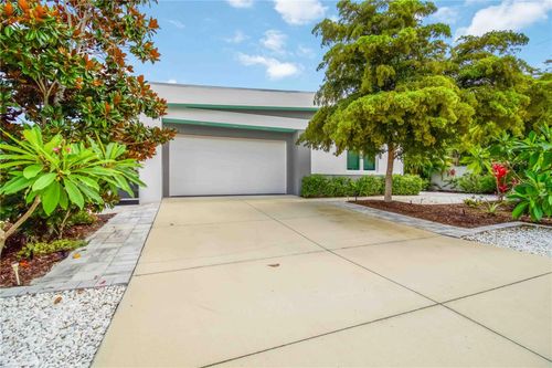 2373 Prospect St, SARASOTA, FL, 34239-2428 | Card Image