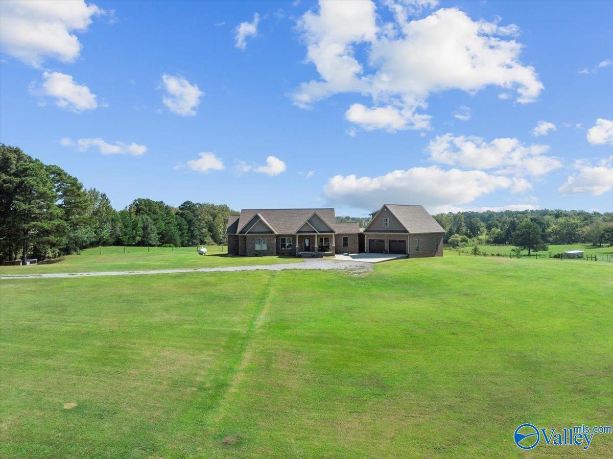 Berry Mountain Loop, Blountsville, AL 35031