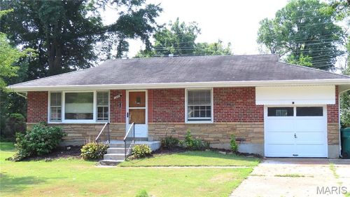 1204 Mead Dr, Saint Louis, MO, 63137-1362 | Card Image