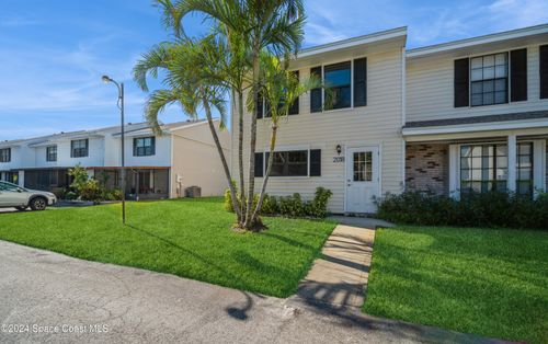 2018 Manor Dr Ne, Palm Bay, FL, 32905-3152 | Card Image