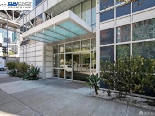 16e-501 Beale St, San Francisco, CA, 94105-5022 | Card Image