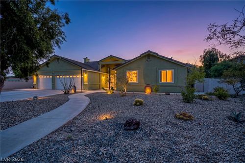 3925 Quadrel St, Las Vegas, NV, 89129-5514 | Card Image