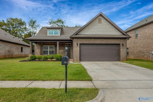 7725 N Catawba Cir Nw, Madison, AL, 35757-7249 | Card Image