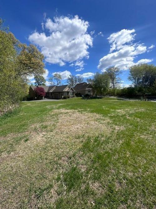 25 Pine Rd, North Oaks, MN, 55127-6471 | Card Image