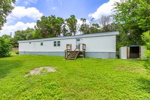 1139 Hidden Fawn, Canyon Lake, TX, 78133-6261 | Card Image