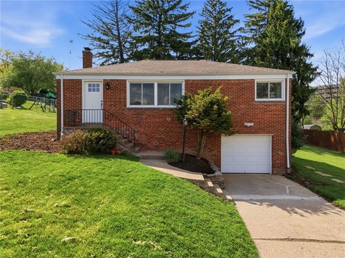 37 Pontiac Rd, Pittsburgh, PA, 15241-1124 | Card Image