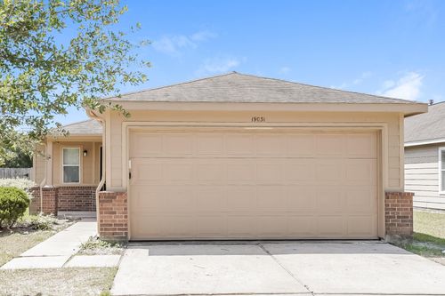 19031 Wild Yaupon Dr, Cypress, TX, 77433-1924 | Card Image