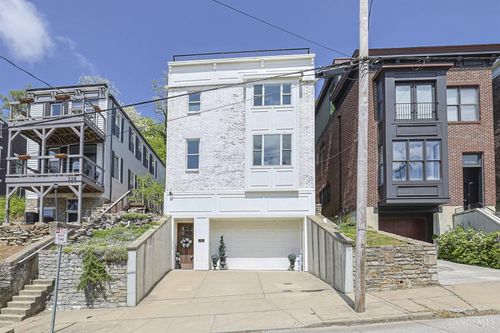 330 Boal St, Cincinnati, OH, 45202 | Card Image