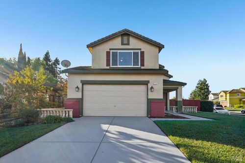 824 Cedarcrest Dr, Vacaville, CA, 95687 | Card Image
