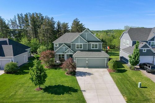 1088 Pine Hill Ln, White Bear Lake, MN, 55127-7300 | Card Image