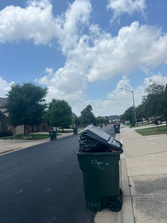 330 Grand Junction Trl, House other with 3 bedrooms, 2 bathrooms and null parking in Georgetown TX | Image 30