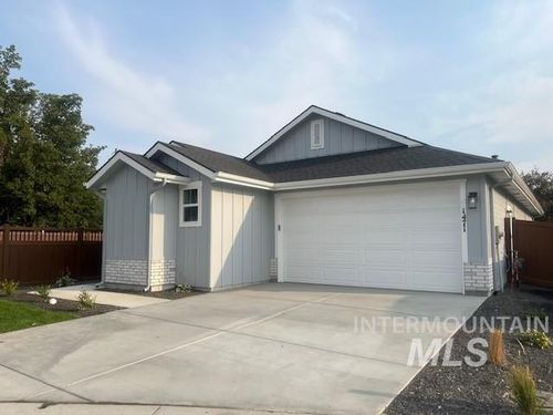 1471 E Prairiefire St, Meridian, ID, 83646-6570 | Card Image