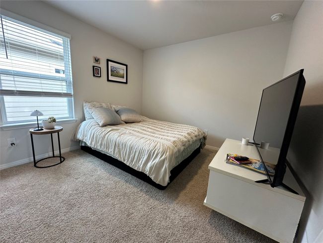 Secondary Bedroom | Image 12