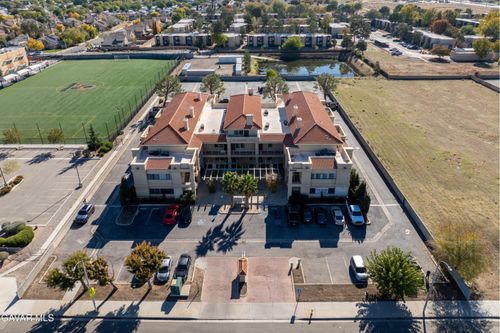 3166 E Palmdale Blvd, Palmdale, CA, 93550-5037 | Card Image