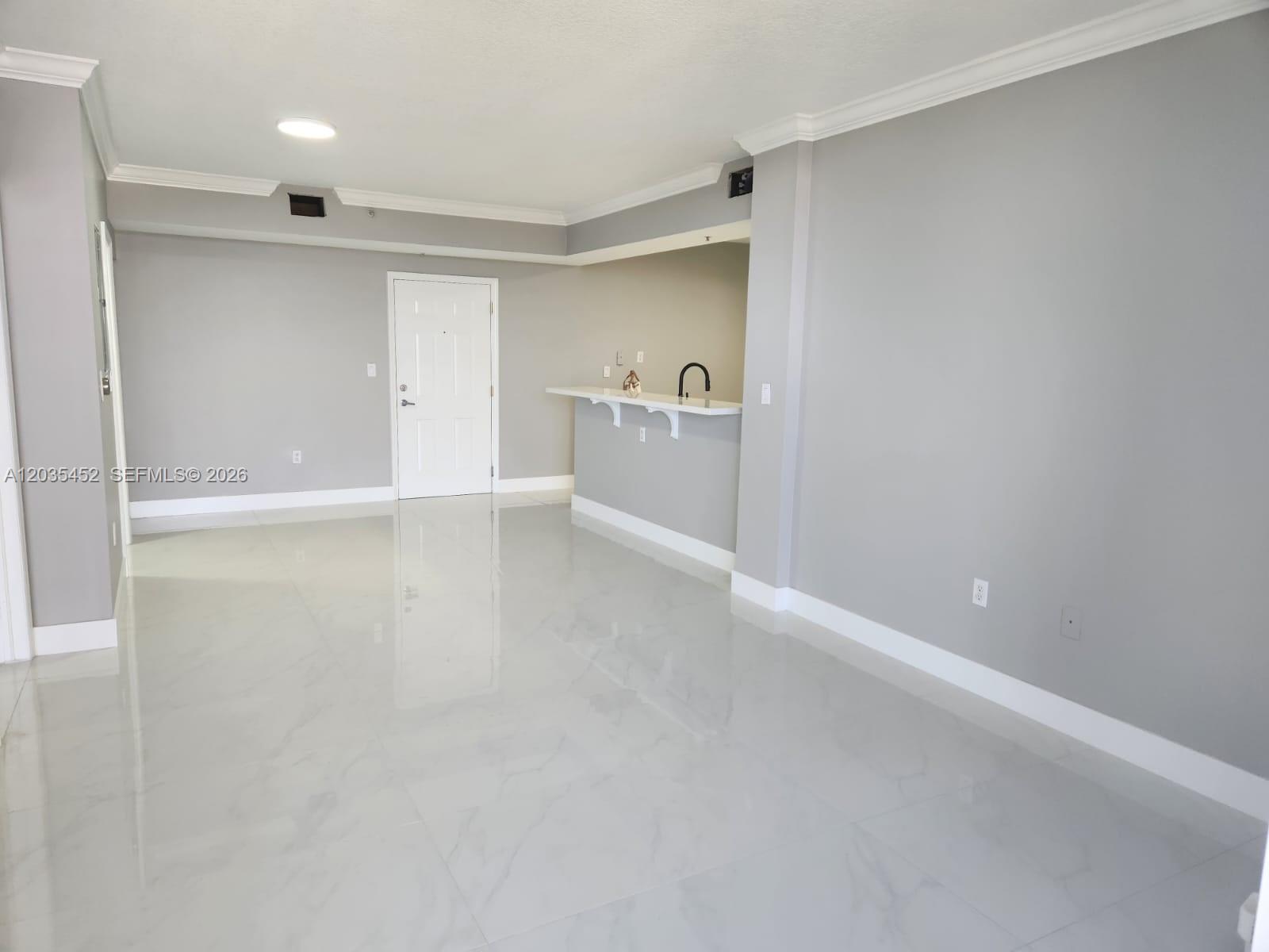 Residential Lease in Miami 3