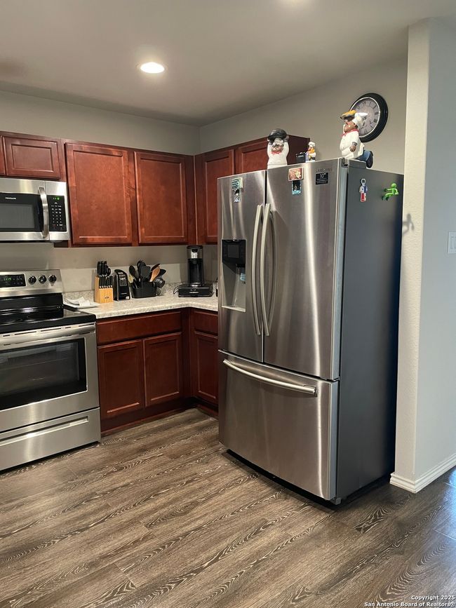7106 Lunar Eclipse, House other with 3 bedrooms, 2 bathrooms and null parking in Converse TX | Image 7