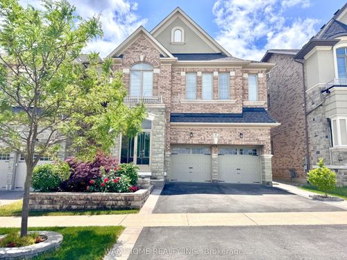 45 Giardina Cres, Richmond Hill, ON, L4B0G1 | Card Image