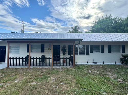 1604 Se Apache Ave, Stuart, FL, 34994-4036 | Card Image