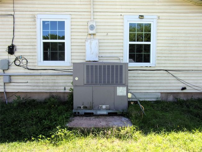 Details featuring central AC | Image 7