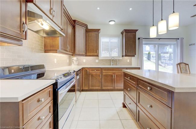 165 River Run Rd, House other with 5 bedrooms, 4 bathrooms and 6 parking in Drayton ON | Image 13
