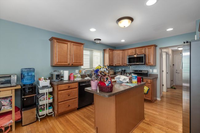2385 Yasmin Dr, House other with 4 bedrooms, 3 bathrooms and null parking in Commerce Twp MI | Image 6