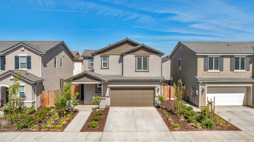 317 Talus Way S, Madera, CA, 93636-9078 | Card Image