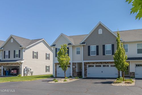 4703 Lakeside Dr, Maumee, OH, 43537-8528 | Card Image