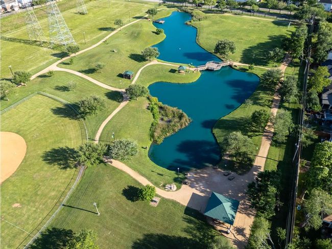 Meadows Place lake and walking trails. | Image 31