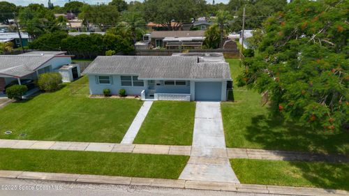 572 Westminster Ave, MELBOURNE, FL, 32935-3054 | Card Image