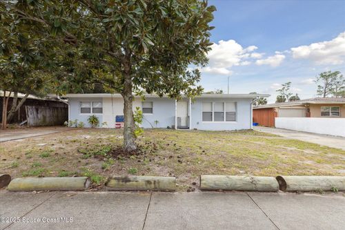 225 Court St, Titusville, FL, 32780-5605 | Card Image