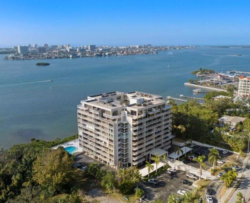 303-500 N Osceola Ave, CLEARWATER, FL, 33755-3935 | Card Image