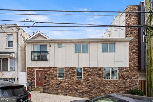 213 Roxborough Ave, PHILADELPHIA, PA, 19128-5011 | Card Image