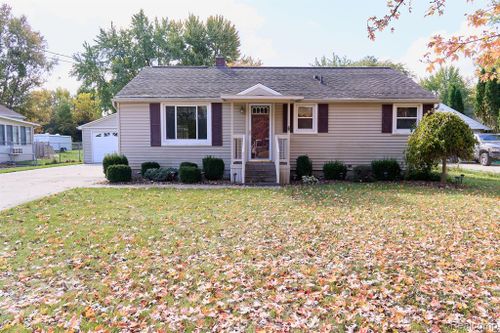 5098 Roberts Drive, Genesee Twp, MI, 48506 | Card Image