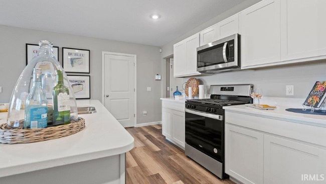 1185 Catesby Ct, Condo with 4 bedrooms, 2 bathrooms and null parking in Fort Wayne IN | Image 10
