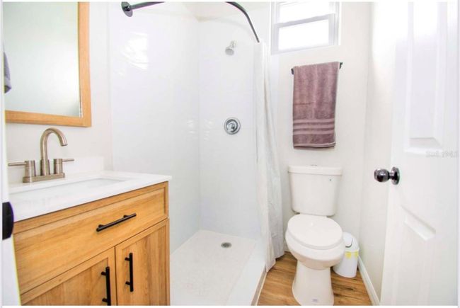1933 Oxnard Ct, Townhouse with 3 bedrooms, 3 bathrooms and null parking in TAMPA FL | Image 6