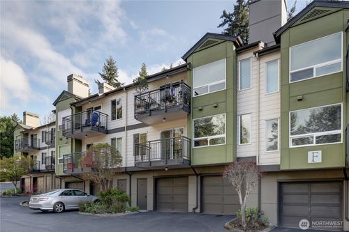 f103-31500 33rd Pl Sw, Federal Way, WA, 98023-5902 | Card Image