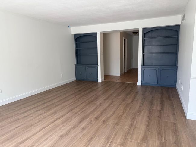APT-5 - 150 E Long Lake Rd, Condo with 2 bedrooms, 2 bathrooms and null parking in Bloomfield Hills MI | Image 10