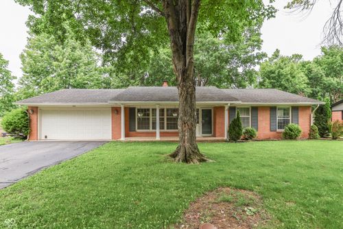 700 Horton St, Greenwood, IN, 46142-4024 | Card Image