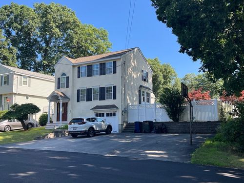 23 Valley Rd, Dracut, MA, 01826-2031 | Card Image