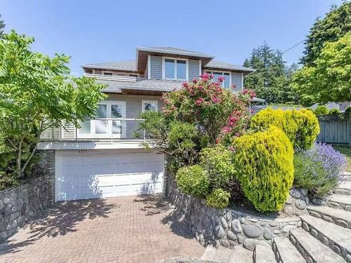 1361 Inglewood Ave, West Vancouver, BC, V7T1Y8 | Card Image