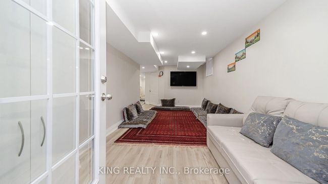 27 Foxmere Rd, House other with 6 bedrooms, 5 bathrooms and 4 parking in Brampton ON | Image 39