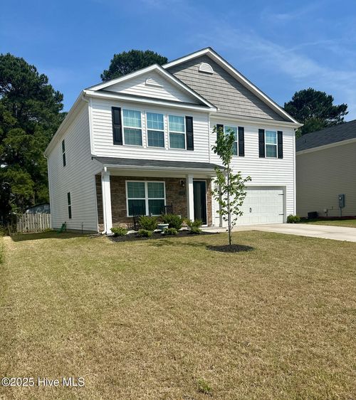 4517 Sandstone Dr, Greenville, NC, 27858-7352 | Card Image