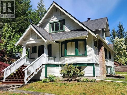 6237 Lund St, Powell River, BC, V8A4T2 | Card Image