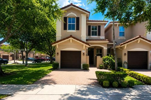 935 Sw 154th Path, Miami, FL, 33194-2739 | Card Image