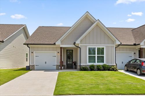 8876 James Creek Drive, Ooltewah, TN, 37363 | Card Image