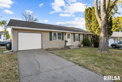 2710 N Concord Street, House other with 3 bedrooms, 1 bathrooms and null parking in Davenport IA | Image 1