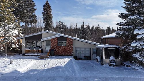 139 Reimer Dr, Hinton, AB, T7V1K1 | Card Image